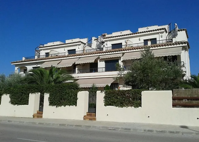 Llevant 3 Apartment