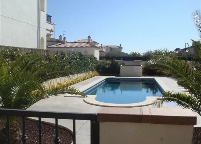 Llevant 3 Apartment